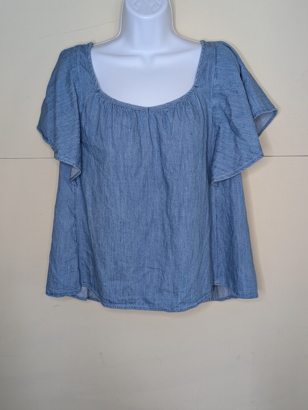 Old Navy Loose and Flowy Denim Blouse Short Sleeves
